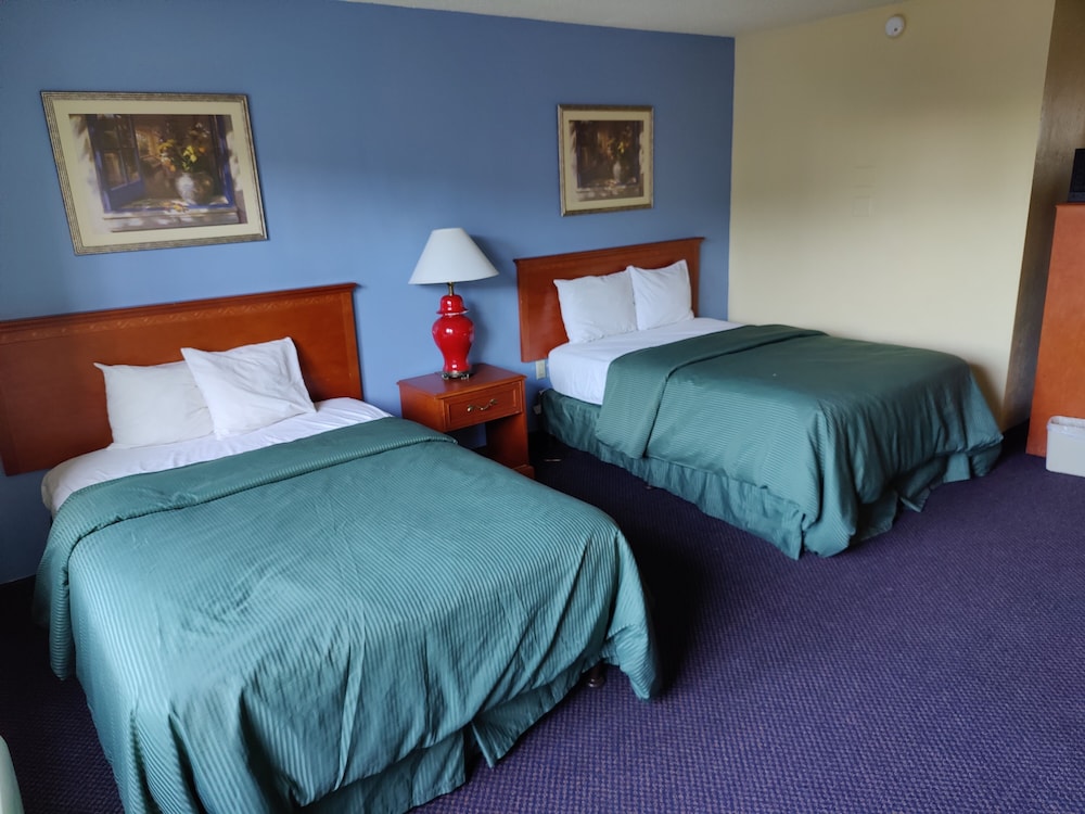 Days Inn by Wyndham Stockton - photo 5