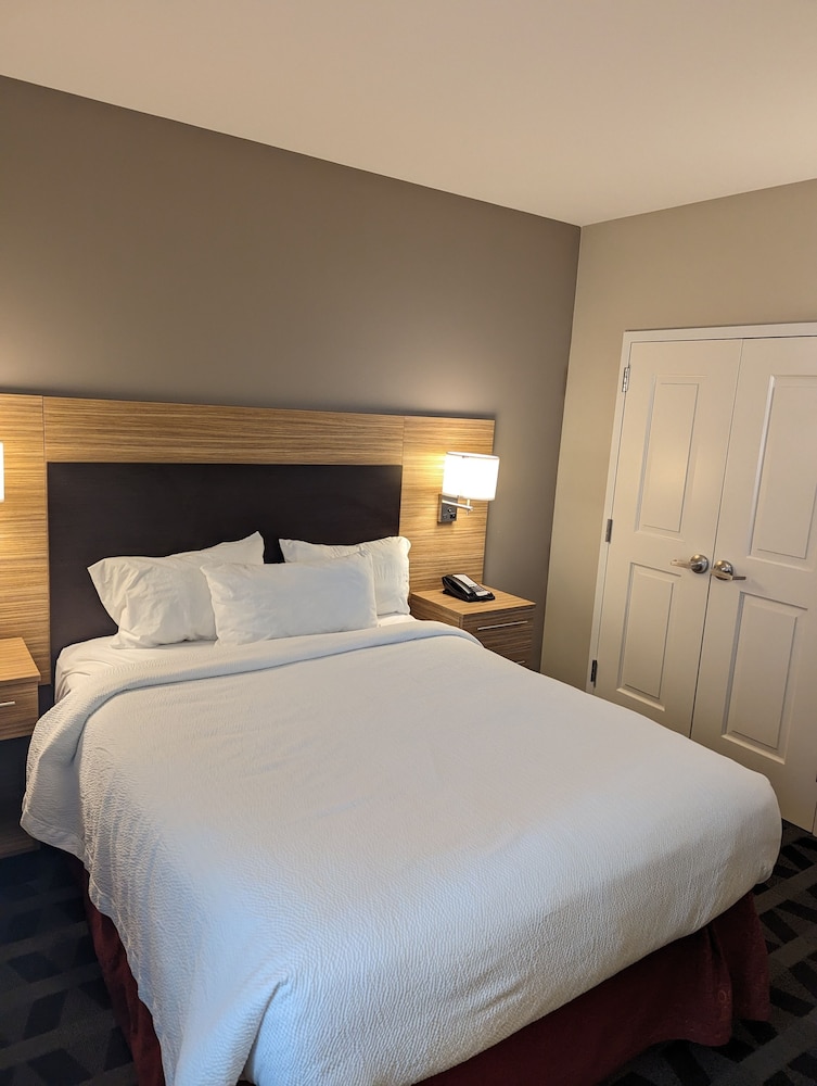 TownePlace Suites Columbia West Lexington - photo 23