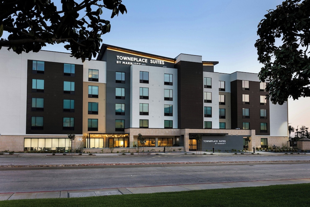 TownePlace Suites by Marriott Monrovia - photo 38