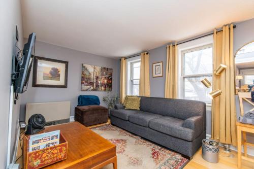 Perfectly Located Private Apartment — 4-Star Luxury Hotel in Burlington, United States