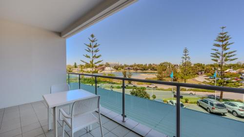 Sea Side 104 — Mandurah — photo 4