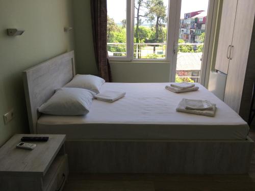 Hotel S 326