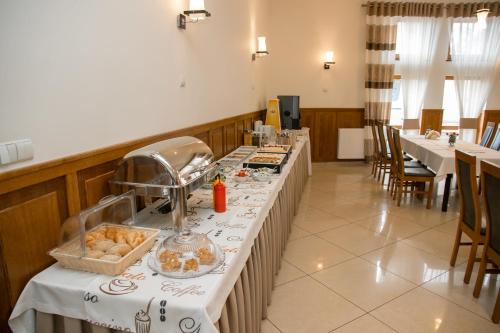 Hotel Oaza — Prudnik — photo 3