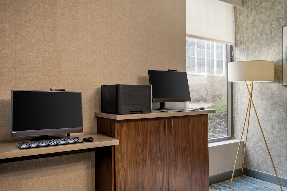 Four Points by Sheraton Chicago Westchester Oak Brook - photo 24