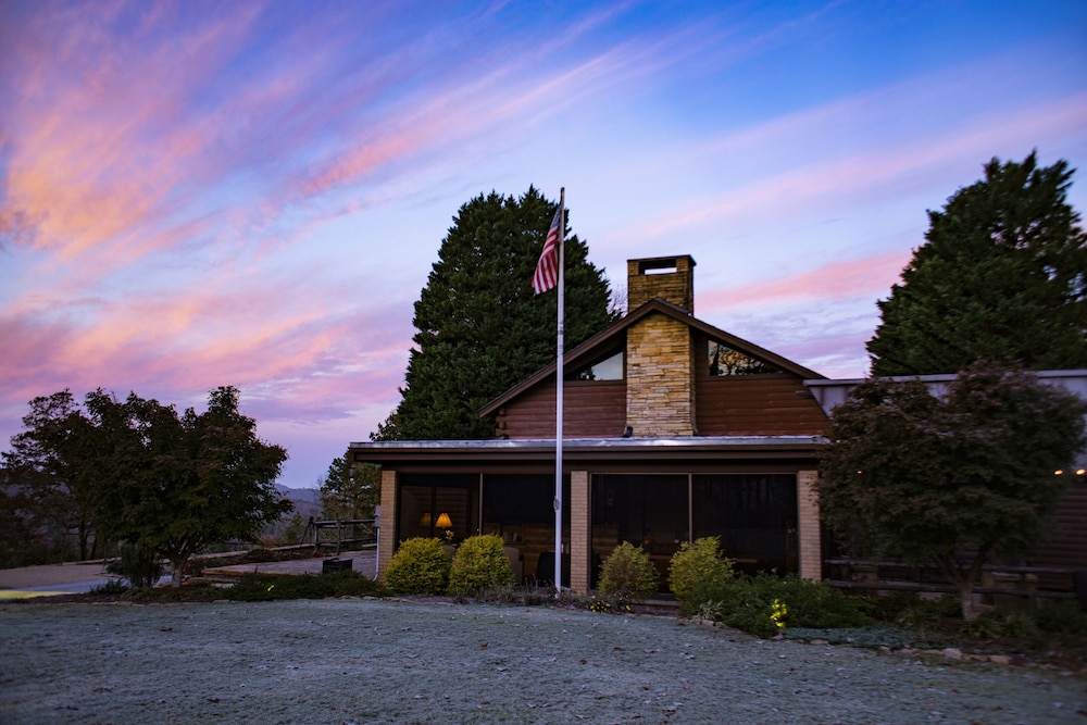 Mountain Top Inn and Resort - photo 65