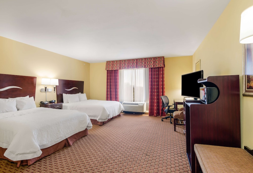 Hampton Inn Galax - photo 19