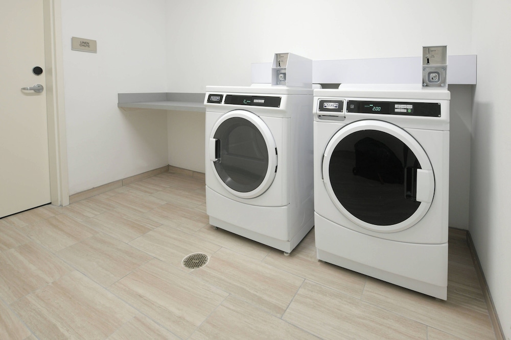 SpringHill Suites by Marriott Texas City - photo 17