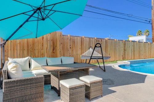 Lady Luck Oasis Large Pool Central Dogs Welcome
