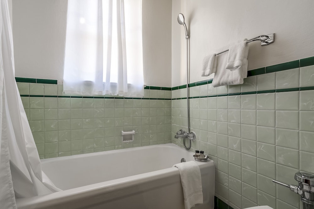 Ryan Hotel - photo 31