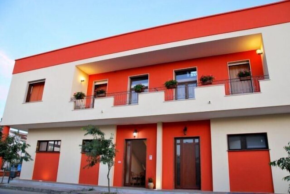 Notti Salentine — hotel in Corsano