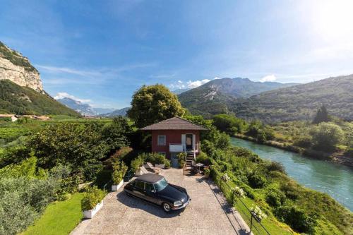 Torbole Holiday House — 4-Star Luxury Hotel in Nago-Torbole, Italy