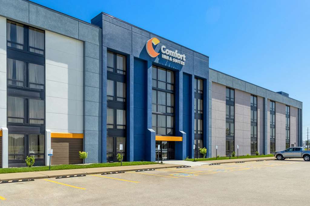 Comfort Inn & Suites Evansville Airport - featured photo