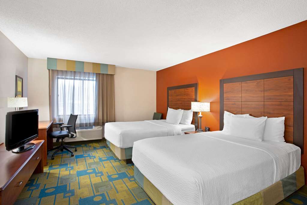 La Quinta Inn by Wyndham Auburn Worcester - photo 15