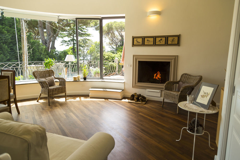 Frasteva Resort — 4-Star Luxury Hotel in Valverde, Italy