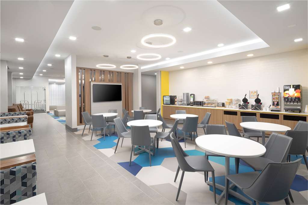 Microtel Inn & Suites by Wyndham Macedon - photo 40