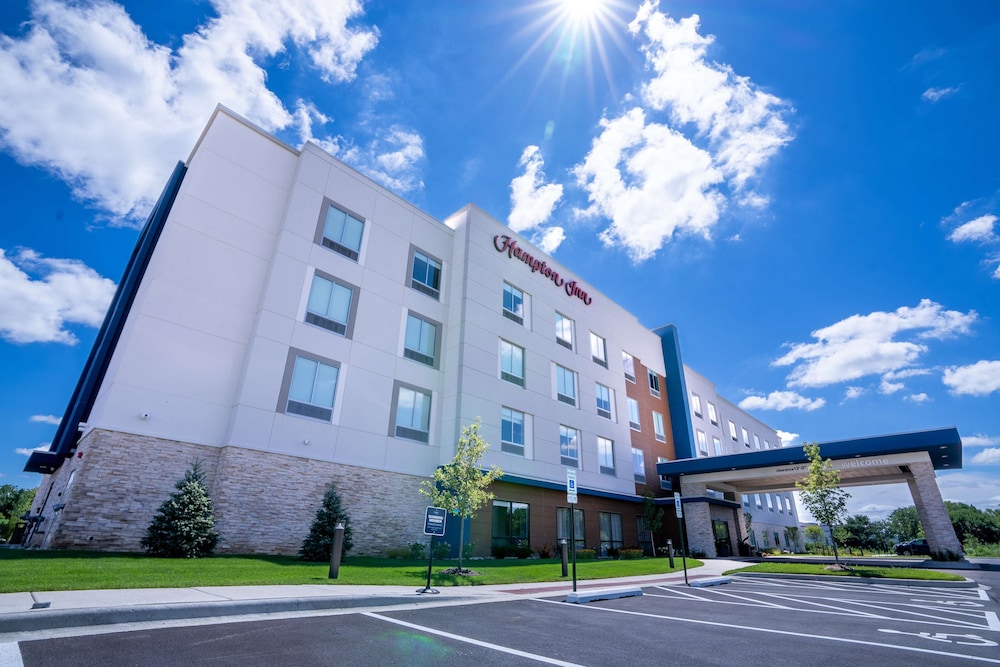 Hampton Inn by Hilton Huntley Chicago - featured photo