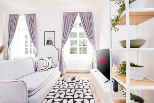 Prague Days Two bedroom Apartment with Workspace right next to Old Town Square — 4-Star Luxury Hotel in Prague, Czech Republic
