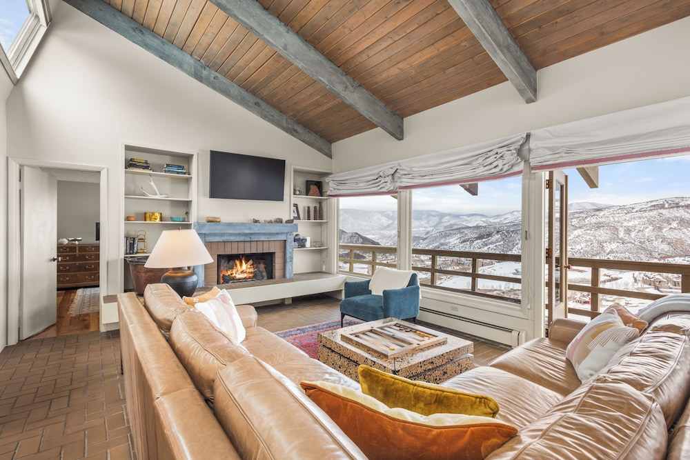Oak Ridge Retreat by Snowmass Vacations in Snowmass Village, United States