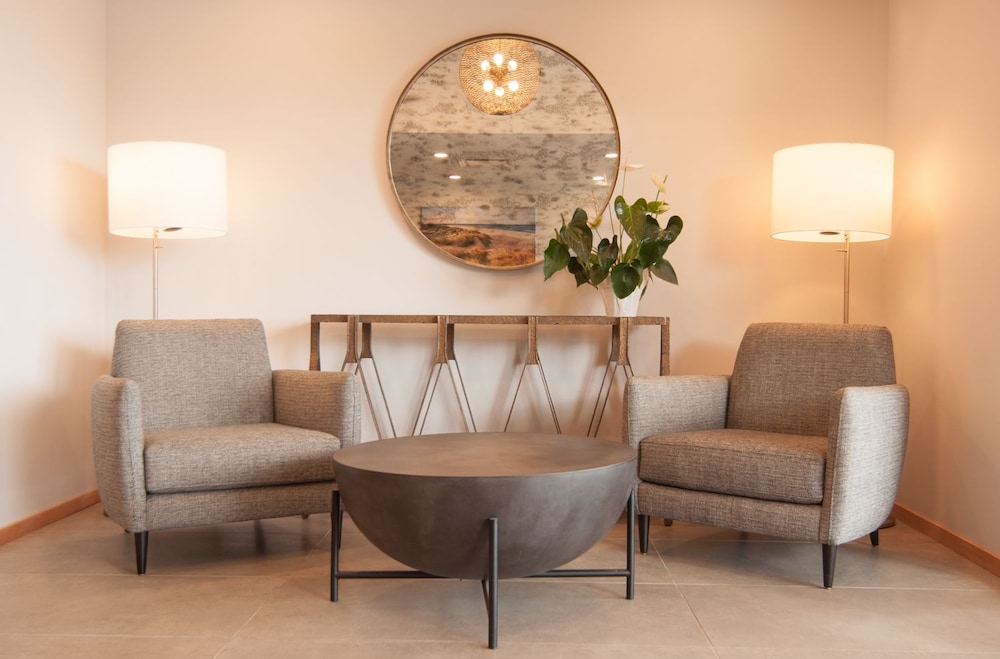 Harbour House Hotel — hotel in Salt Spring Island