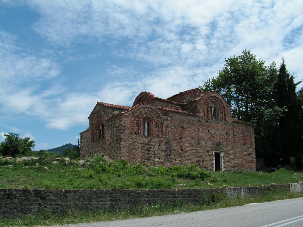 Xenonas Kypseli — Kipseli — photo 3
