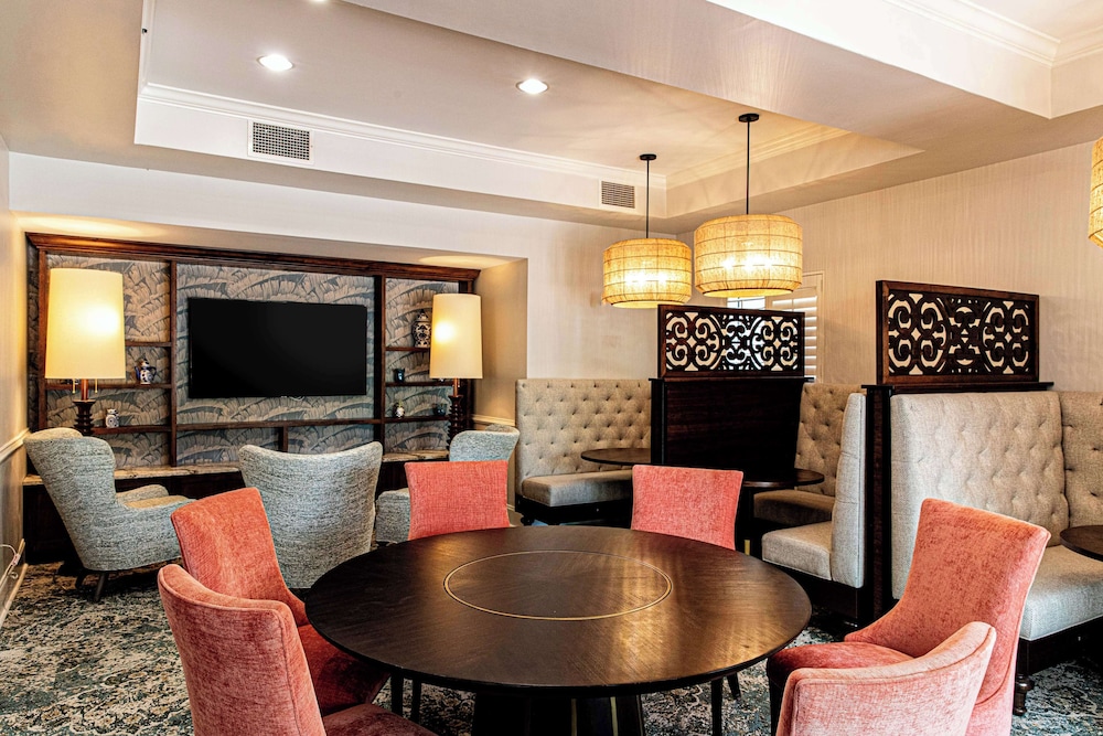 Hampton Inn & Suites Charleston West Ashley - photo 51