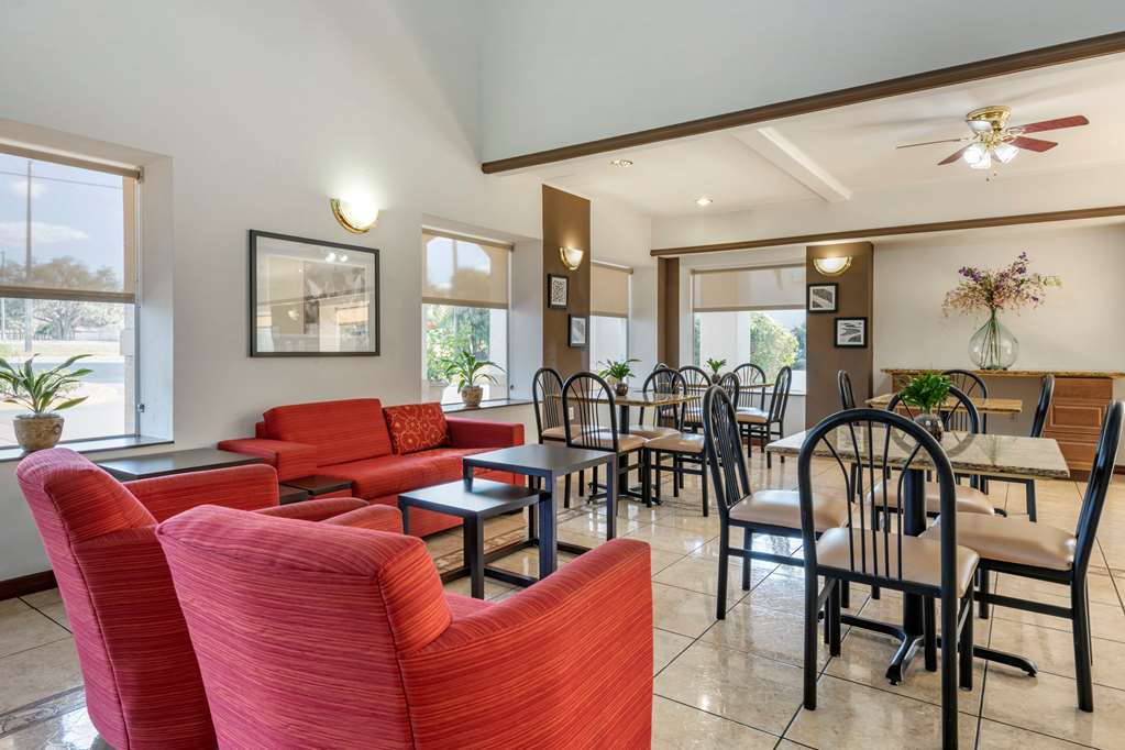 Quality Inn Zephyrhills Dade City - photo 35