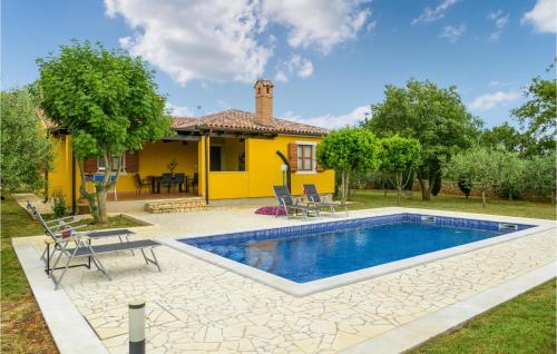 Amazing Home In Cokuni With Wifi — 4-Star Luxury Hotel in Marcana, Croatia