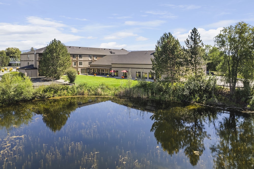 Bitterroot River Inn & Conference Center - photo 40