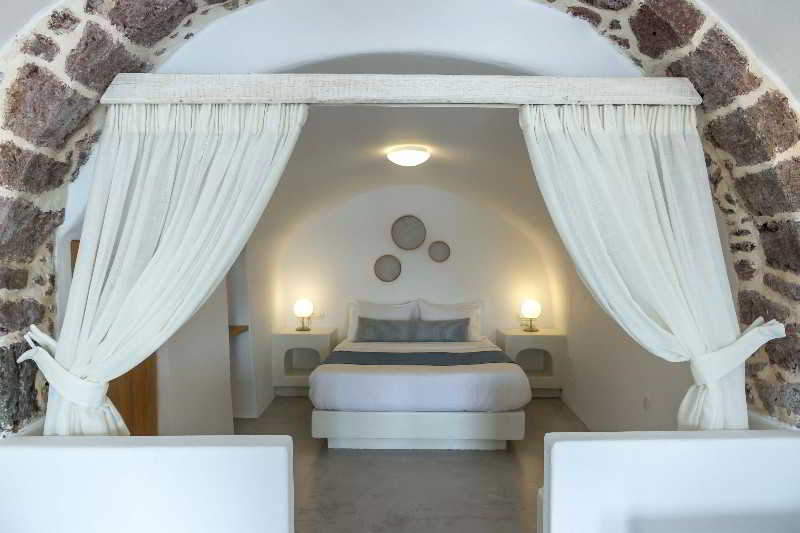 Filotera Suites — Oia — photo 3