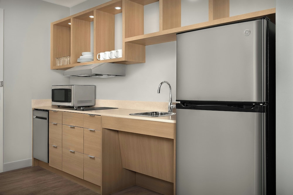 TownePlace Suites By Marriott Lake City - photo 23