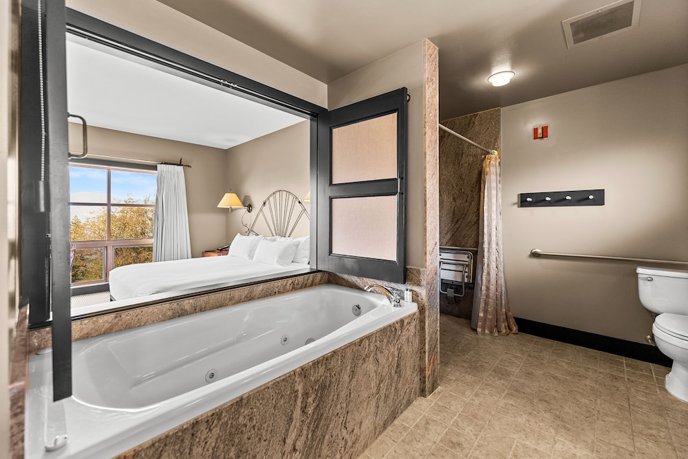 Sun Mountain Lodge - photo 38