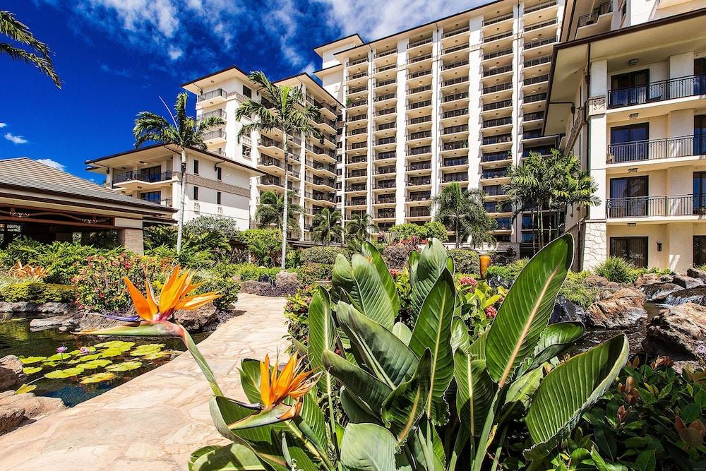 Luxury 3BR Ko Olina Beach Villa BT304 Sleeps 8 Ocean Views & 2 Free Parking Steps to Lagoon — 4-Star Luxury Hotel in Kapolei, United States