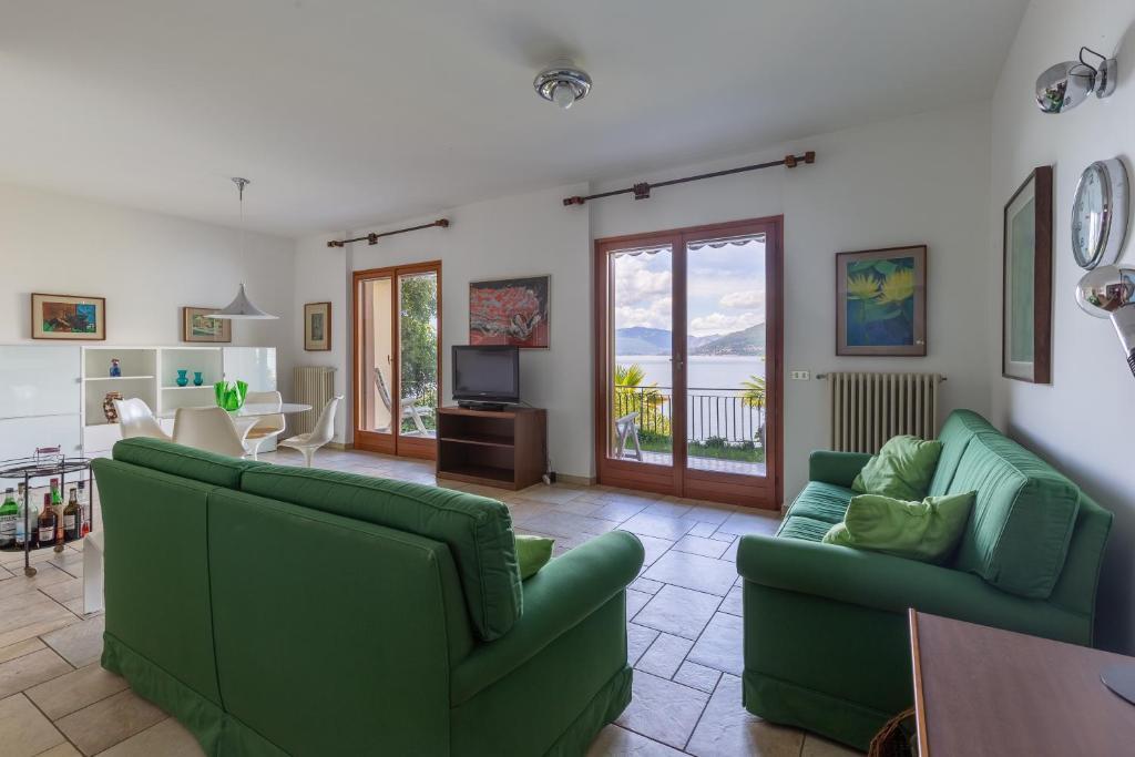 Vista 180 — 4-Star Luxury Hotel in Germignaga, Italy