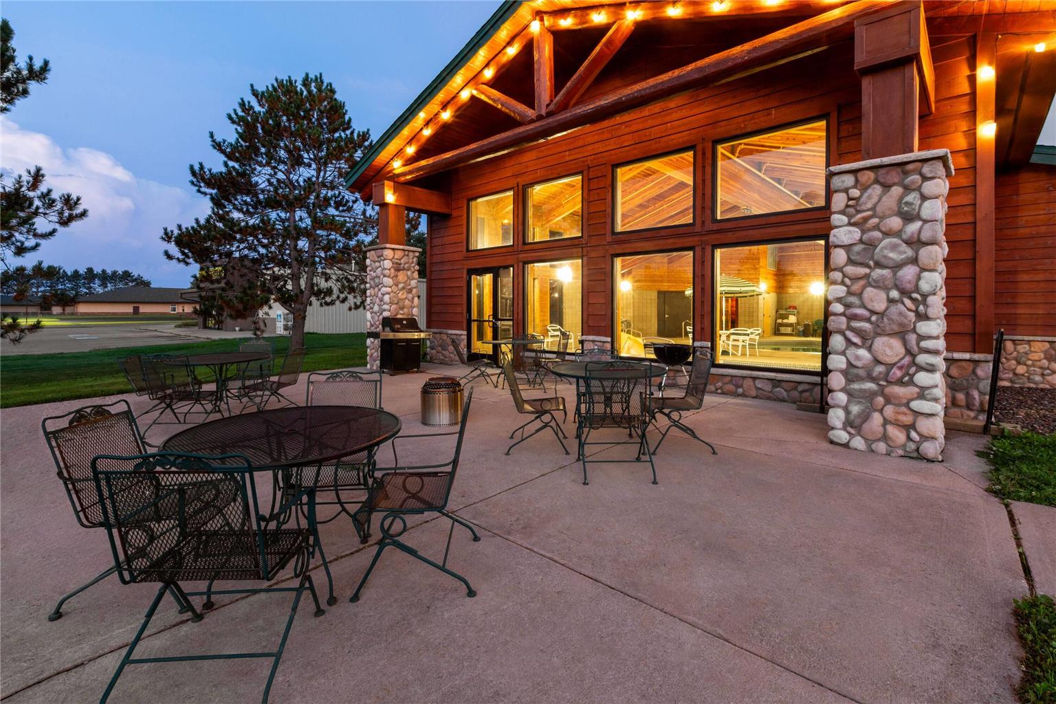 Shell Lake Lodge a Travelodge by Wyndham - photo 45