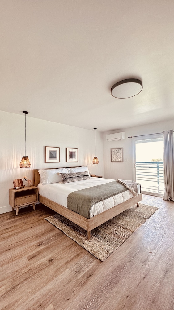 Ocean Villa Inn - photo 19