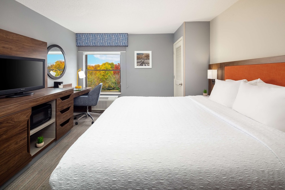 Hampton Inn Lexington South Keeneland Airport - photo 8