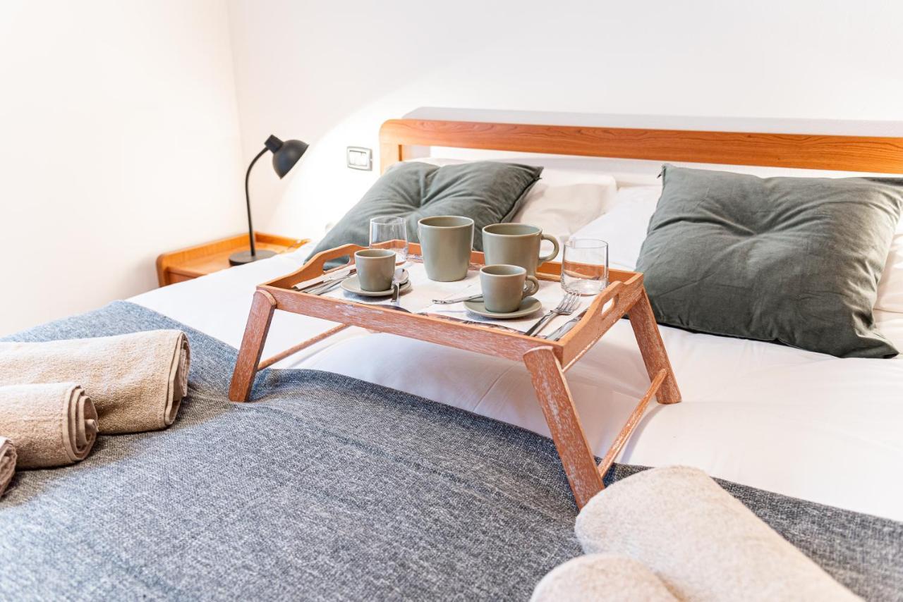 Cantu Como Wifi Design & Relax — 4-Star Luxury Hotel in Cantu, Italy