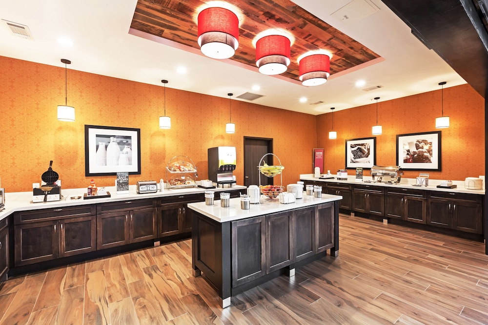 Hampton Inn & Suites Houston Atascocita - photo 70