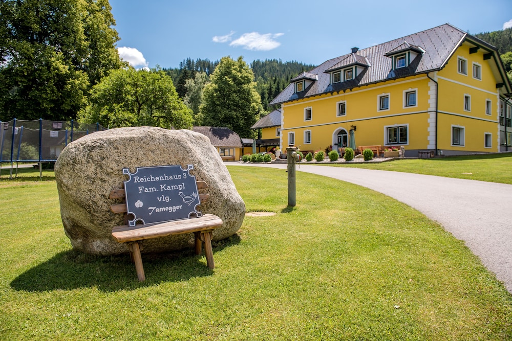 Tameggerhof — hotel in Gurk