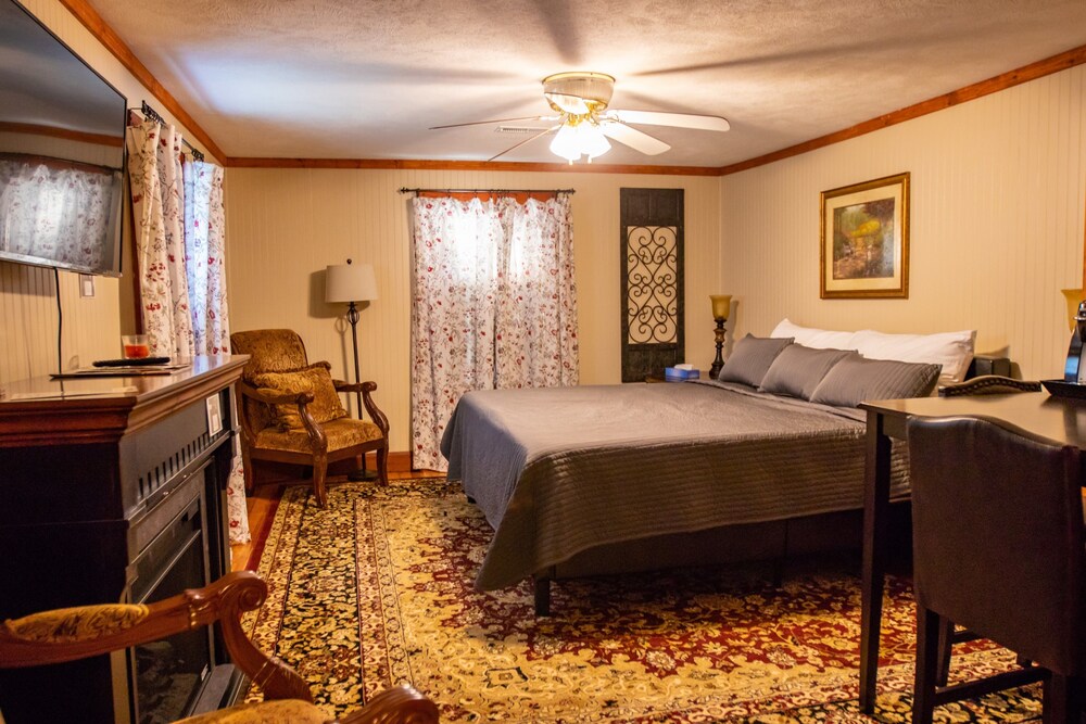 Hocking Hills Inn - photo 14