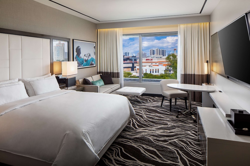Hilton Miami Aventura - photo 13