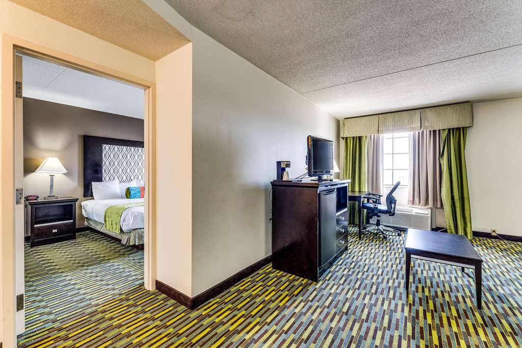Wyndham Garden Wichita Downtown - photo 19