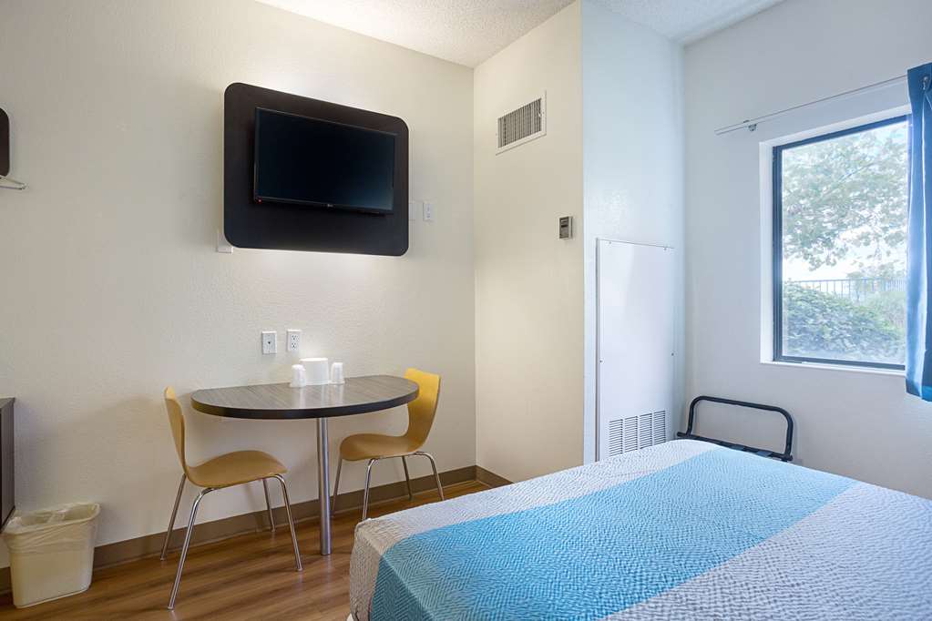 Motel 6 Page AZ - photo 21