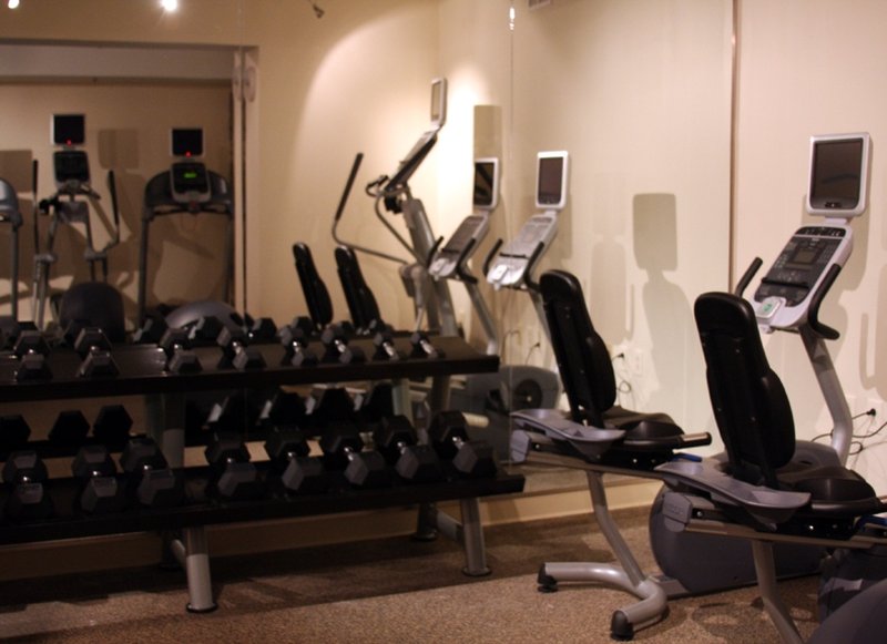Quality Suites Convention Center Hotel - photo 16