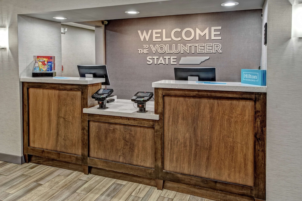 Hampton Inn & Suites Memphis Wolfchase Galleria - photo 11