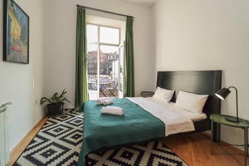 Charming 2BR Near Rooms Hotel By Wehost