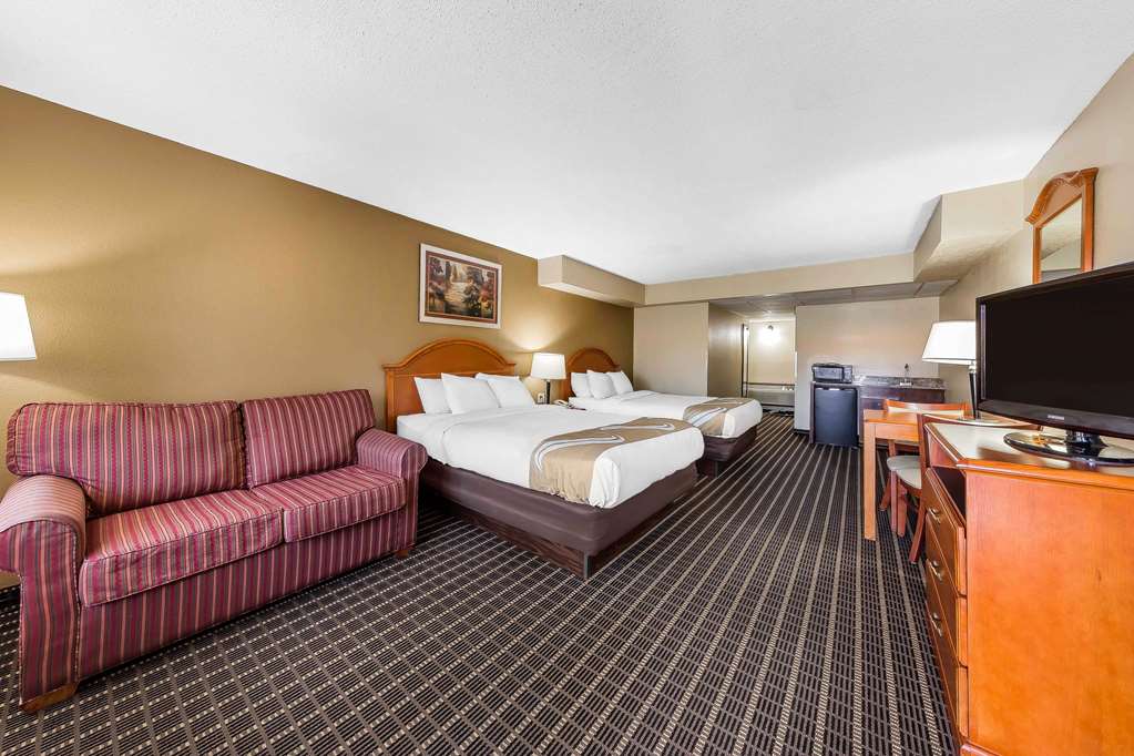 Quality Inn & Suites Sevierville Pigeon Forge - photo 8