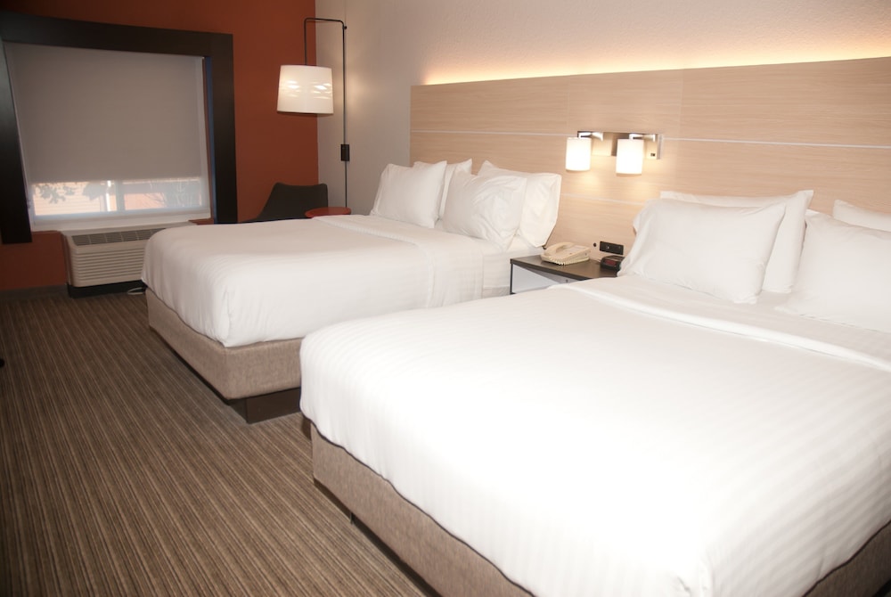 Holiday Inn Express Hotel & Suites Athens by IHG - photo 16