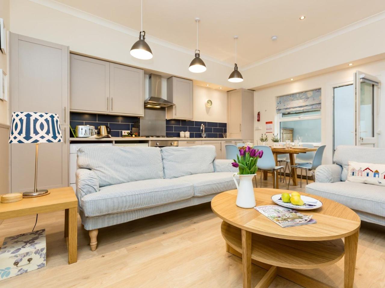 3 Bed in Eastbourne EHC38 in Eastbourne, United Kingdom