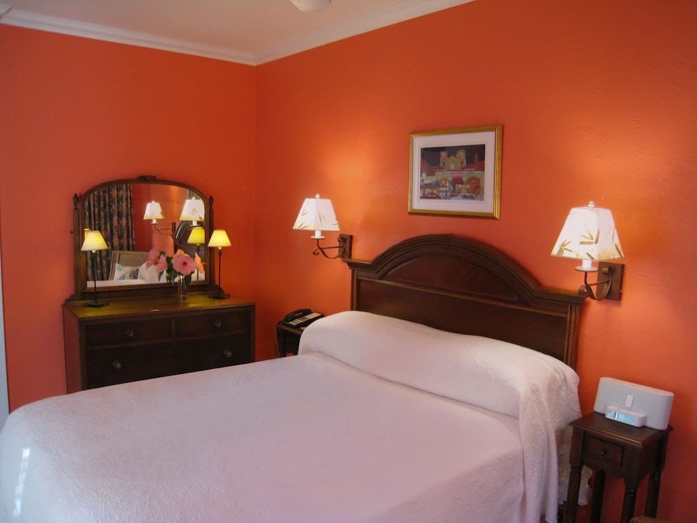 Colony Hotel & Cabaña Club - photo 4